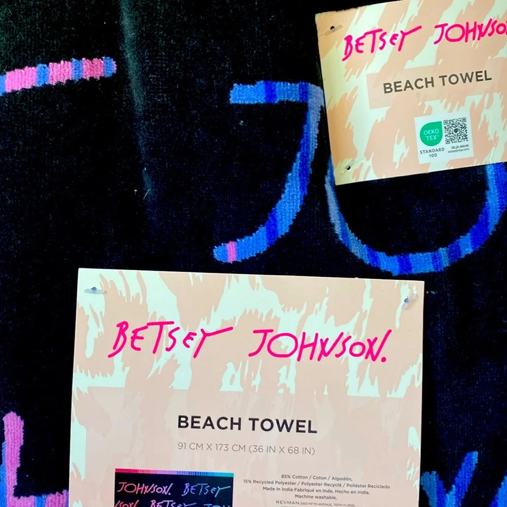 Betsey Johnson beach towel new sale markdown